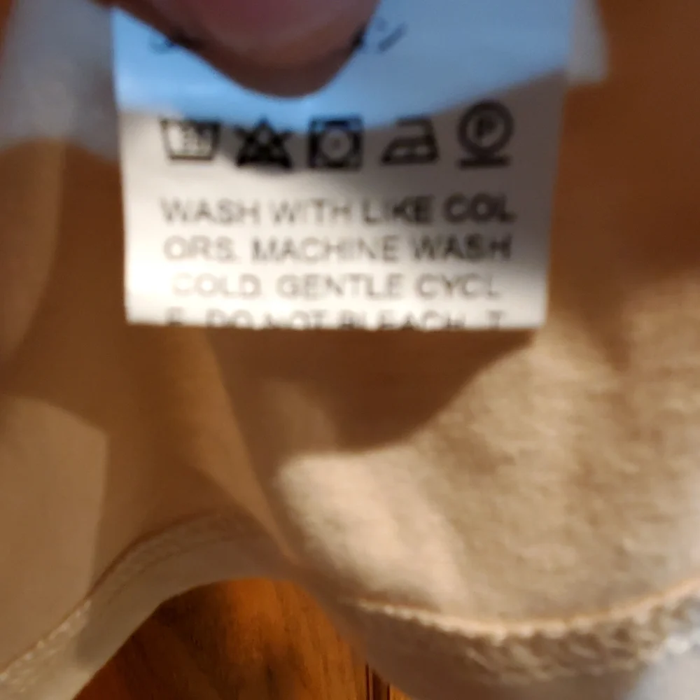 Shein, Women's size Large, T-Shirt, Brand New, Never Worn, Surfing Waves - Picture 6 of 7